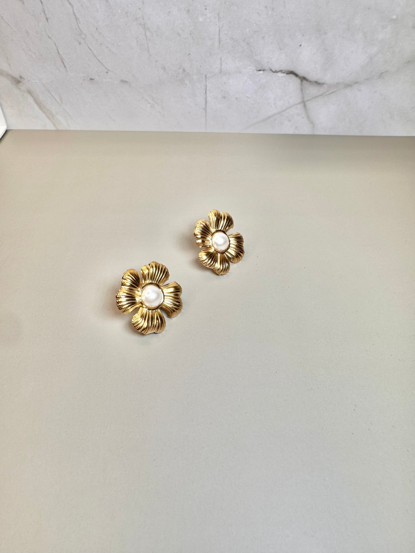 Blooming Pearl Earrings
