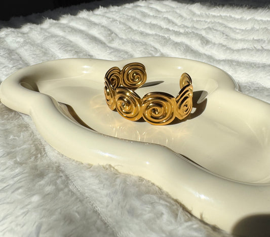 Velle Cuff